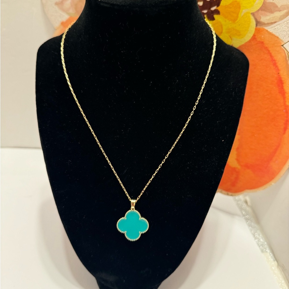 BLUE CLOVER Golden girls statement Necklace, Minimalist Golden Hypoallergenic…